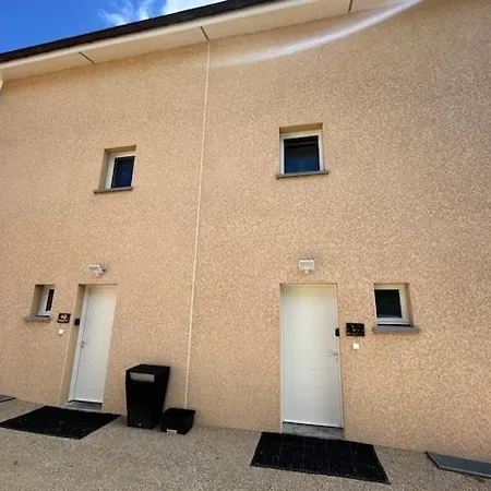 Maison 40 Avec 5 Lechaffardcom Lägenhet Satolas-et-Bonce